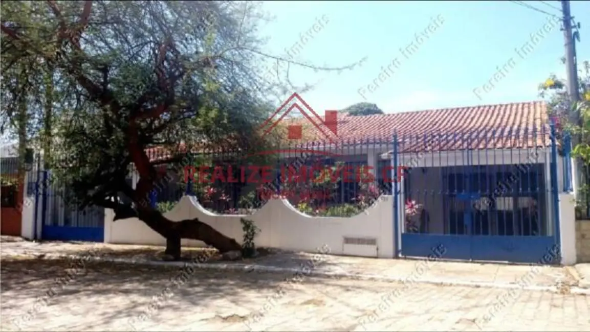 Foto 1 de Casa com 4 quartos à venda, 300m2 em Portinho, Cabo Frio - RJ