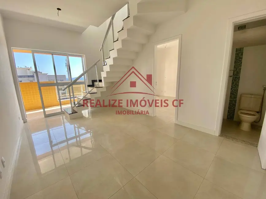 Foto 1 de Cobertura com 2 quartos à venda, 90m2 em Braga, Cabo Frio - RJ