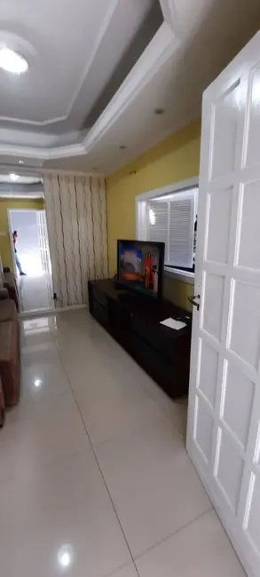 Foto 3 de Casa com 3 quartos à venda, 100m2 em Jardim Caiçara, Cabo Frio - RJ