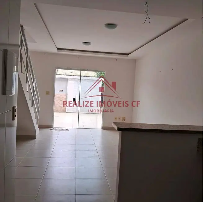 Foto 3 de Casa com 2 quartos à venda, 87m2 em Peró, Cabo Frio - RJ
