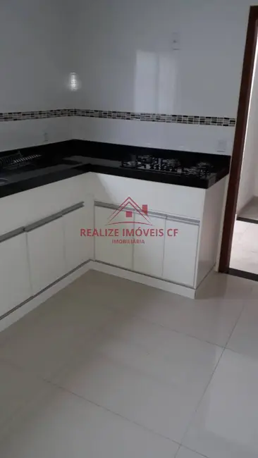 Foto 5 de Casa com 4 quartos à venda, 200m2 em Cabo Frio - RJ