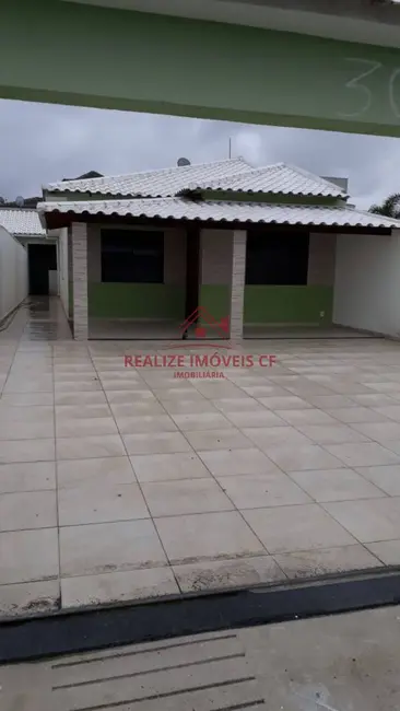 Foto 1 de Casa com 4 quartos à venda, 200m2 em Cabo Frio - RJ