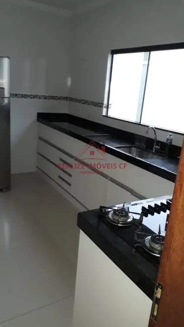 Foto 7 de Casa com 4 quartos à venda, 200m2 em Cabo Frio - RJ