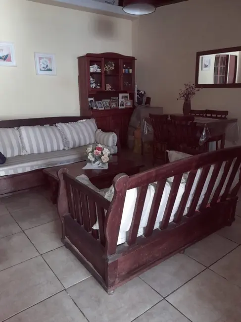 Casa com 2 quartos à venda, 200m2 em Portinho, Cabo Frio - RJ - imagem 6 Foto 6 de Casa com 2 quartos à venda, 200m2 em Portinho, Cabo Frio - RJ