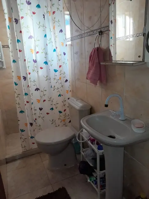 Casa com 2 quartos à venda, 200m2 em Portinho, Cabo Frio - RJ - imagem 4 Foto 4 de Casa com 2 quartos à venda, 200m2 em Portinho, Cabo Frio - RJ