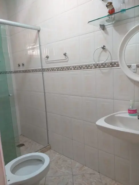 Casa com 4 quartos à venda, 170m2 em Jardim Excelsior, Cabo Frio - RJ - imagem 6 Foto 6 de Casa com 4 quartos à venda, 170m2 em Jardim Excelsior, Cabo Frio - RJ