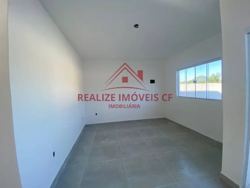 Foto 3 de Casa com 2 quartos à venda, 60m2 em Parque Balneário São Francisco, Cabo Frio - RJ