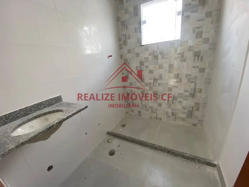 Foto 8 de Casa com 2 quartos à venda, 60m2 em Parque Balneário São Francisco, Cabo Frio - RJ