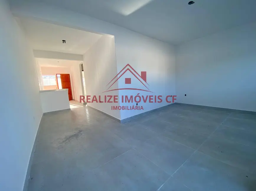 Foto 4 de Casa com 2 quartos à venda, 60m2 em Parque Balneário São Francisco, Cabo Frio - RJ