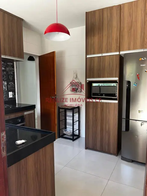 Foto 9 de Casa de Condomínio com 4 quartos à venda, 158m2 em Cabo Frio - RJ