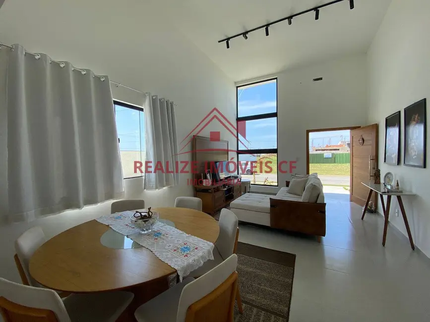 Foto 8 de Casa com 3 quartos à venda, 186m2 em Cabo Frio - RJ