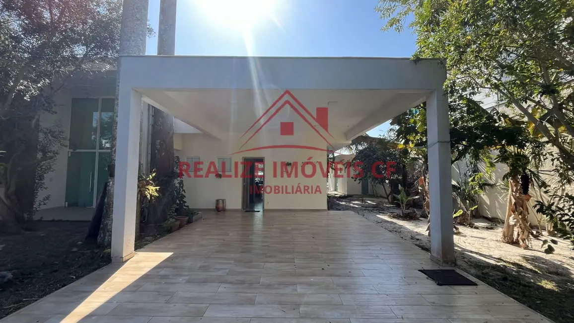 Foto 3 de Casa com 4 quartos à venda, 600m2 em Ogiva, Cabo Frio - RJ