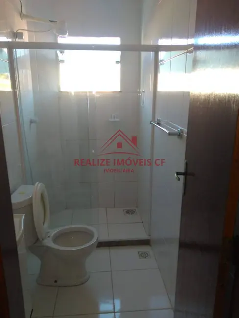 Apartamento com 2 quartos à venda, 70m2 em Vinhateiro, Sao Pedro Da Aldeia - RJ - imagem 5 Foto 5 de Apartamento com 2 quartos à venda, 70m2 em Vinhateiro, Sao Pedro Da Aldeia - RJ