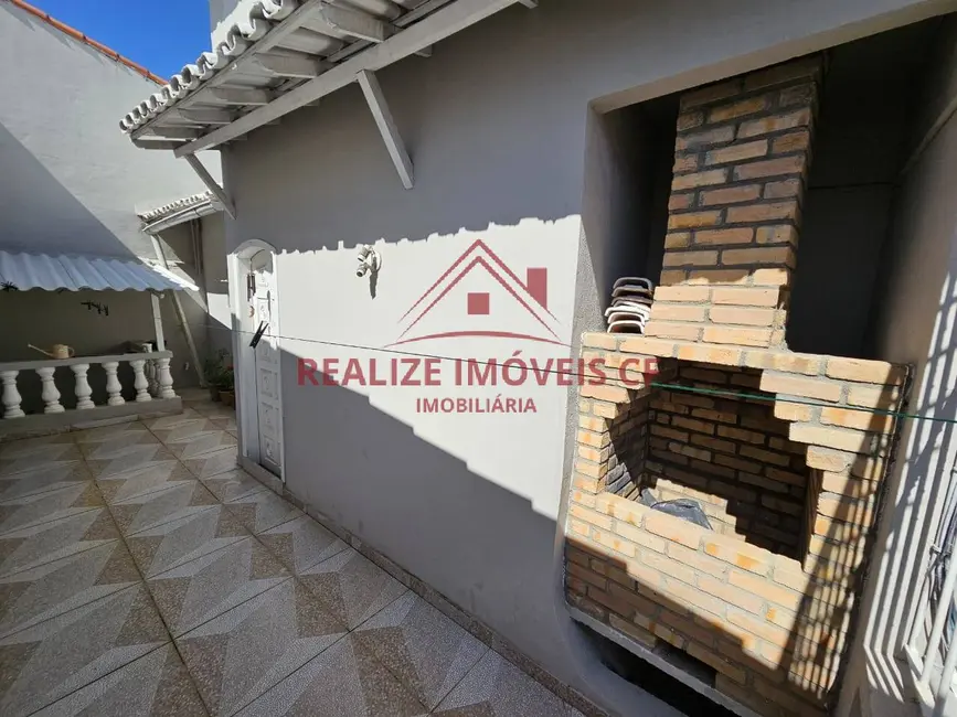 Foto 5 de Casa com 3 quartos à venda, 120m2 em Cabo Frio - RJ