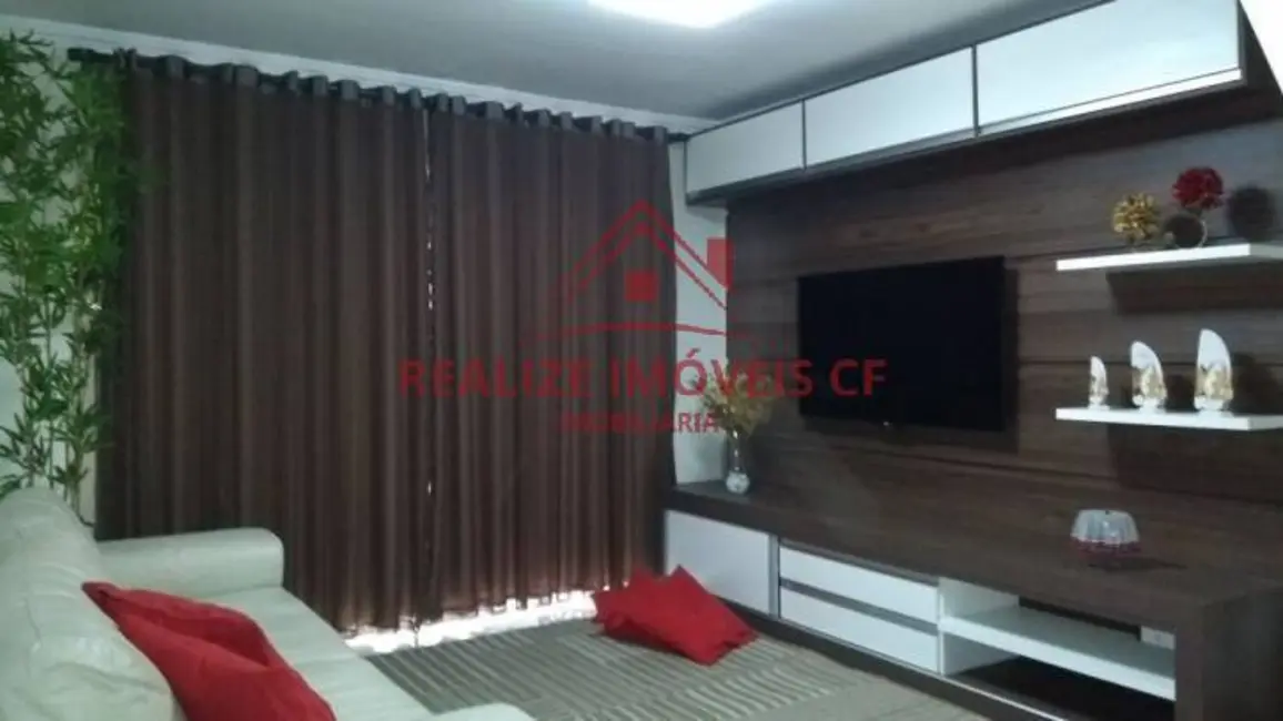 Foto 2 de Casa de Condomínio com 3 quartos à venda, 200m2 em Jardim Flamboyant, Cabo Frio - RJ