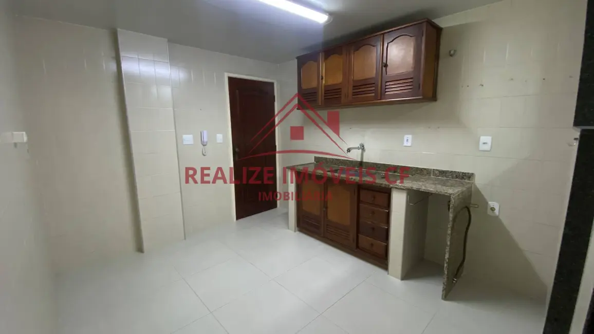 Apartamento com 3 quartos à venda, 140m2 em Passagem, Cabo Frio - RJ - imagem 4 Foto 4 de Apartamento com 3 quartos à venda, 140m2 em Passagem, Cabo Frio - RJ