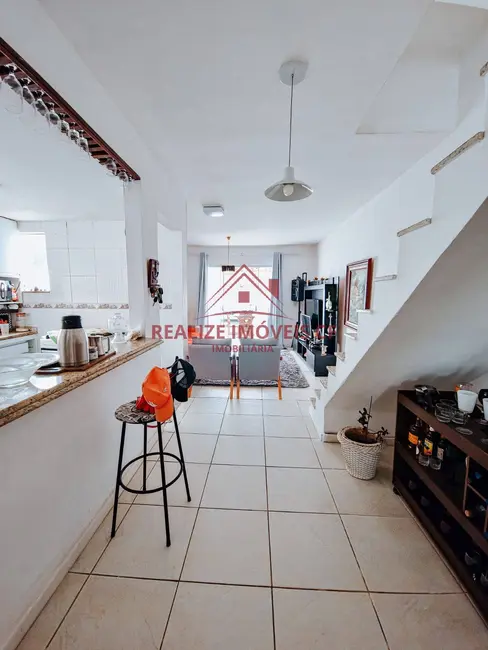 Casa com 3 quartos à venda, 300m2 em Ogiva, Cabo Frio - RJ - imagem 9 Foto 9 de Casa com 3 quartos à venda, 300m2 em Ogiva, Cabo Frio - RJ