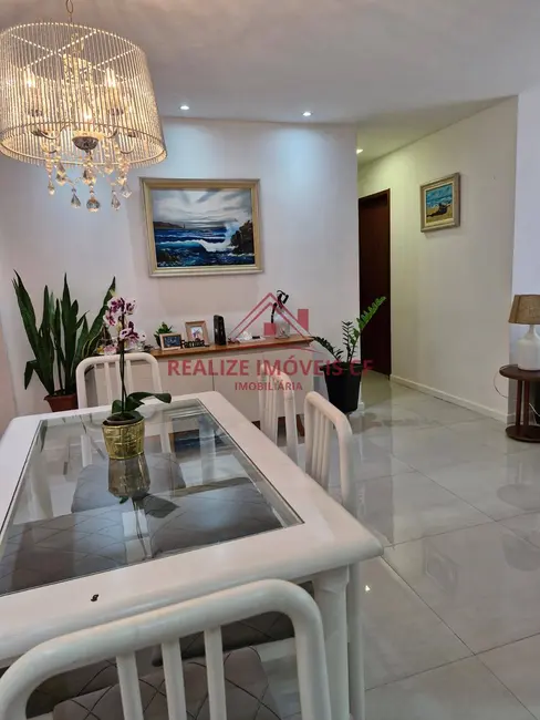 Foto 8 de Apartamento com 2 quartos à venda, 80m2 em Braga, Cabo Frio - RJ