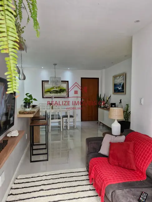 Foto 2 de Apartamento com 2 quartos à venda, 80m2 em Braga, Cabo Frio - RJ