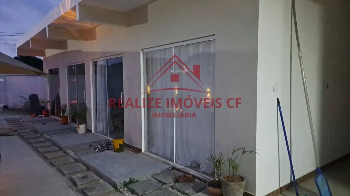 Foto 8 de Casa com 6 quartos à venda, 150m2 em Cabo Frio - RJ