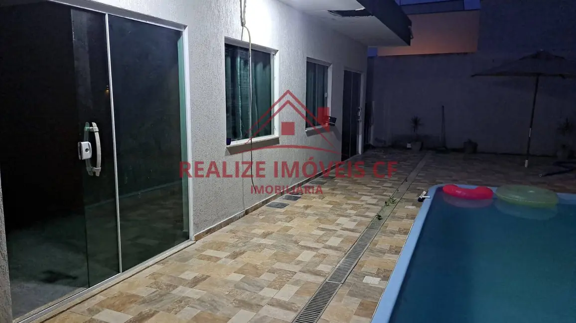 Foto 5 de Casa com 6 quartos à venda, 150m2 em Cabo Frio - RJ