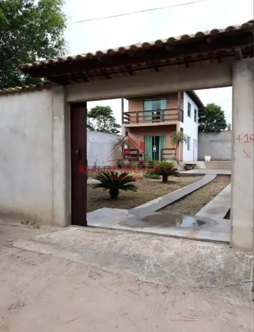 Foto 3 de Casa com 1 quarto à venda e para alugar, 120m2 em Cabo Frio - RJ