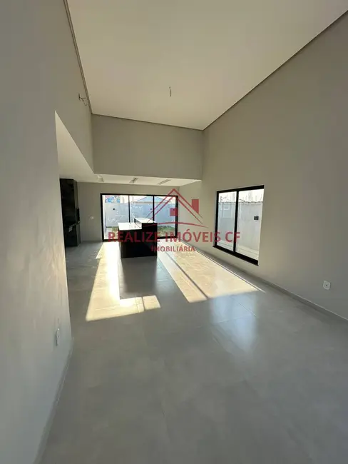 Casa com 3 quartos à venda, 125m2 em Nova São Pedro, Sao Pedro Da Aldeia - RJ - imagem 3 Foto 3 de Casa com 3 quartos à venda, 125m2 em Nova São Pedro, Sao Pedro Da Aldeia - RJ