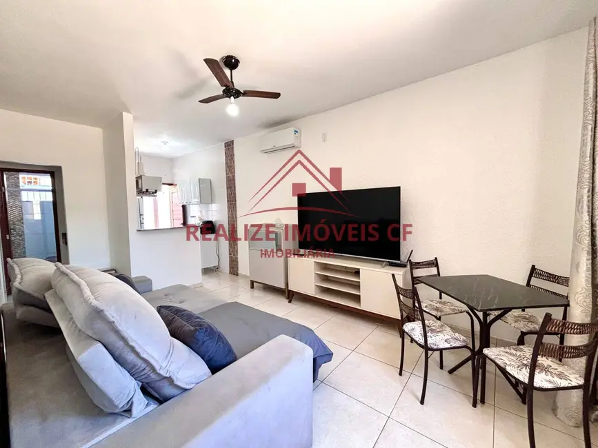 Foto 6 de Casa com 2 quartos à venda, 70m2 em Cabo Frio - RJ