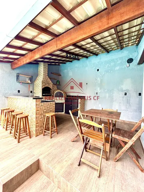 Casa com 2 quartos à venda, 86m2 em Cabo Frio - RJ - imagem 4 Foto 4 de Casa com 2 quartos à venda, 86m2 em Cabo Frio - RJ