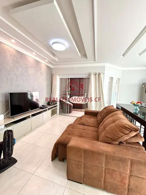 Foto 6 de Casa com 2 quartos à venda, 75m2 em Caminho de Búzios, Cabo Frio - RJ