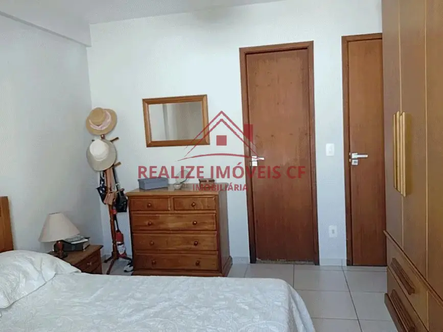 Foto 7 de Casa com 4 quartos à venda em Parque Burle, Cabo Frio - RJ