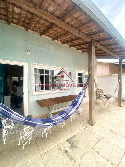 Foto 1 de Casa com 2 quartos à venda, 80m2 em Cabo Frio - RJ