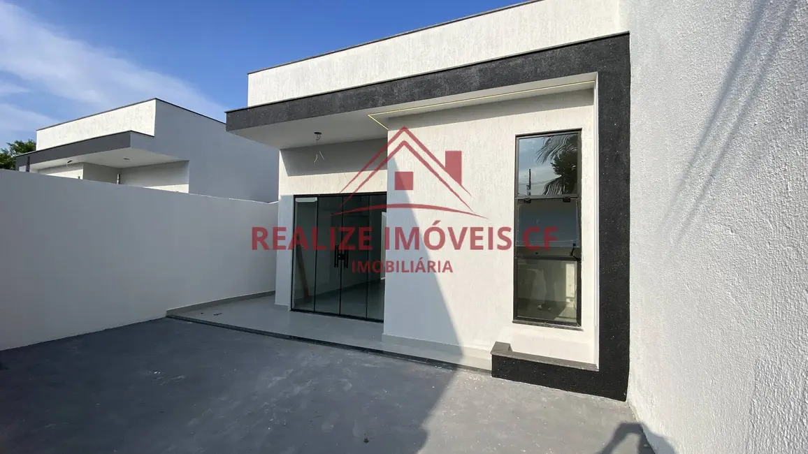 Foto 2 de Casa com 2 quartos à venda, 80m2 em Cabo Frio - RJ
