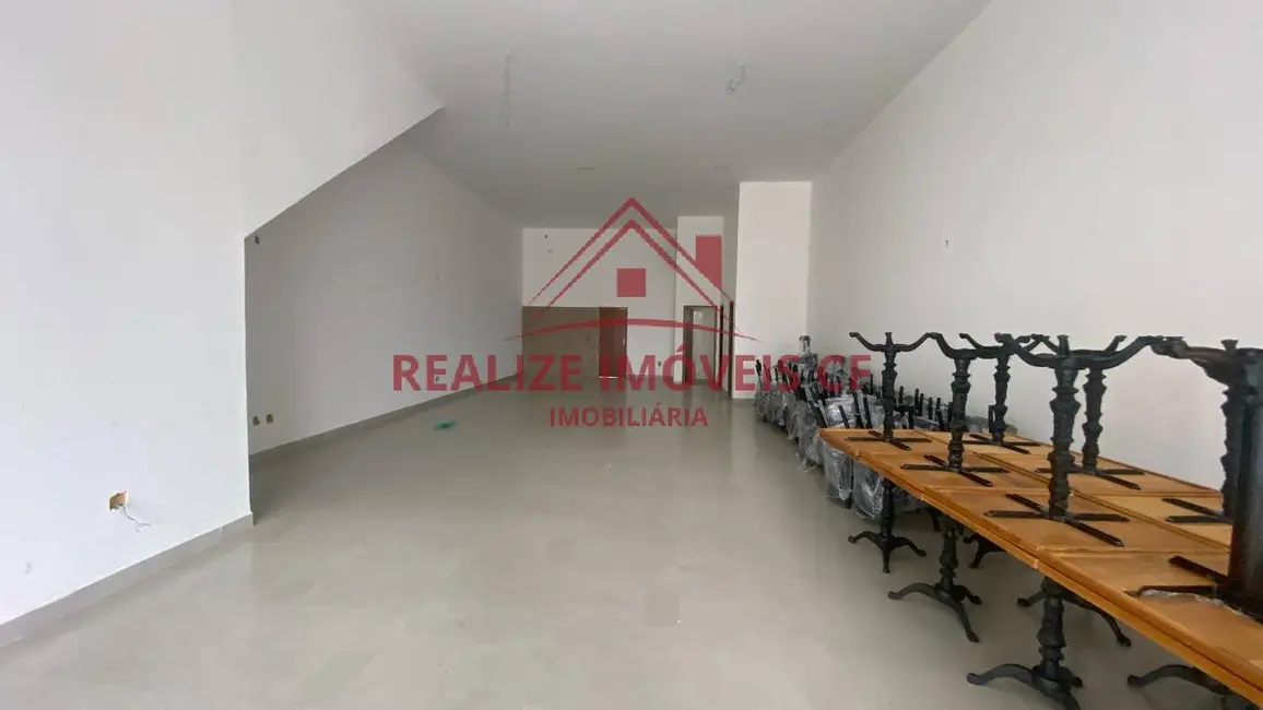 Loja para alugar, 150m2 em Portinho, Cabo Frio - RJ - imagem 2 Foto 2 de Loja para alugar, 150m2 em Portinho, Cabo Frio - RJ