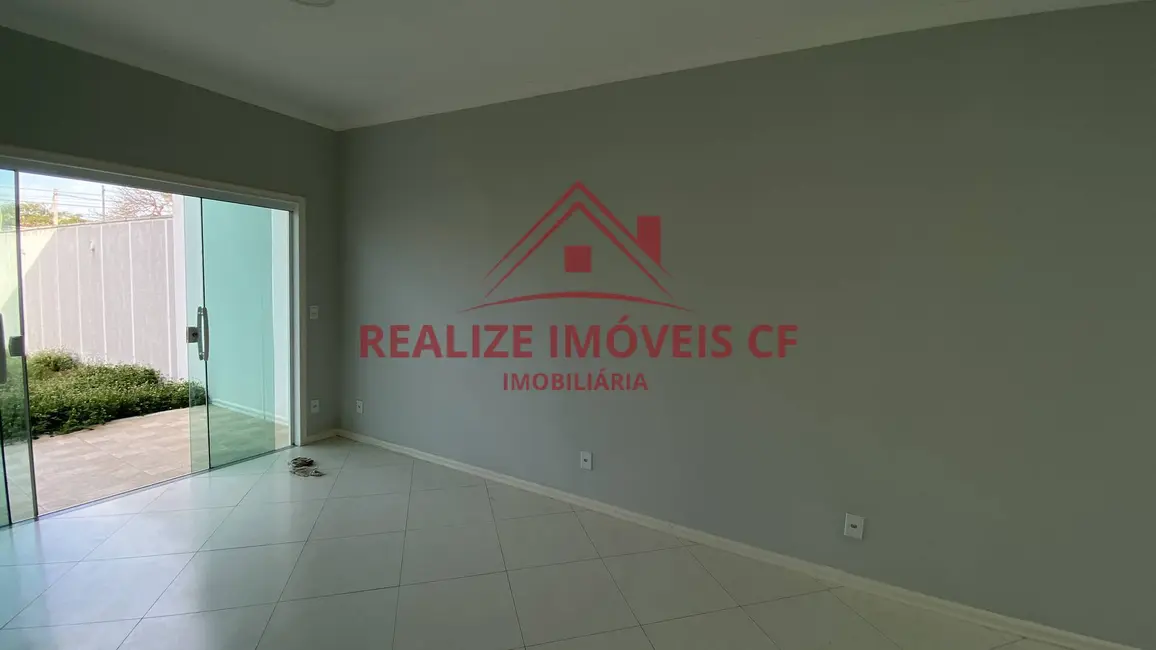 Foto 3 de Casa com 3 quartos à venda, 210m2 em Caminho de Búzios, Cabo Frio - RJ