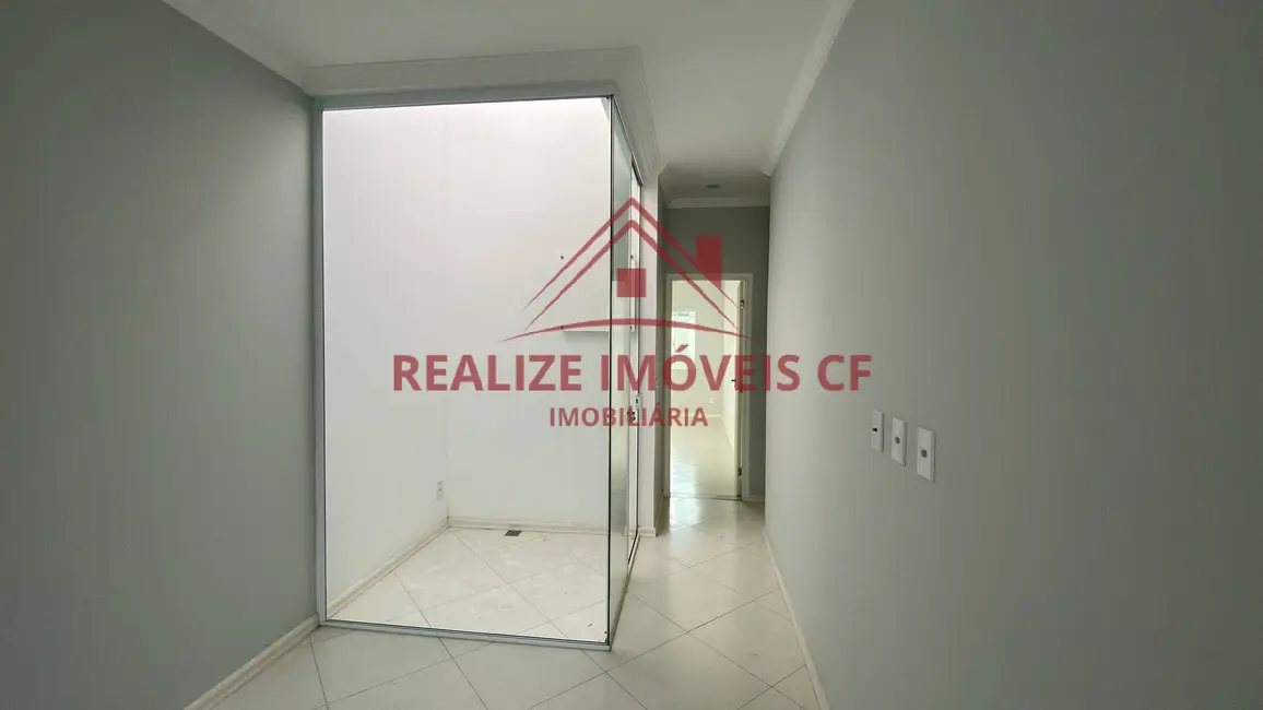 Foto 4 de Casa com 3 quartos à venda, 210m2 em Caminho de Búzios, Cabo Frio - RJ