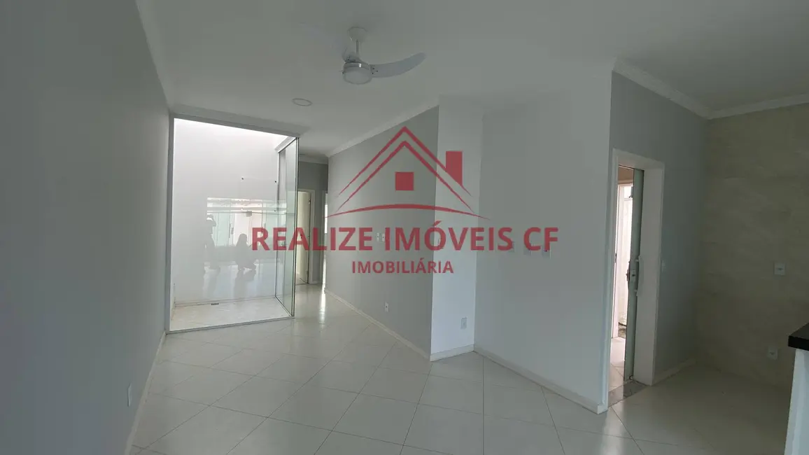 Foto 1 de Casa com 3 quartos à venda, 210m2 em Caminho de Búzios, Cabo Frio - RJ