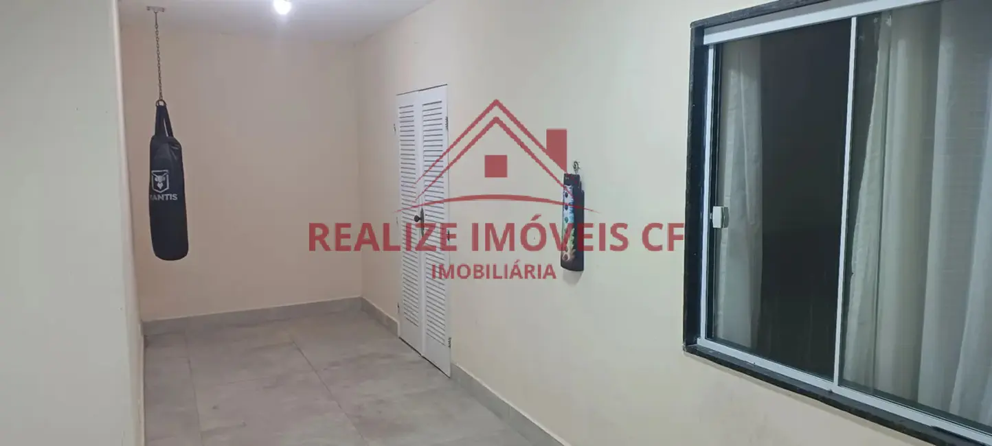 Casa com 3 quartos para alugar, 300m2 em Jardim Excelsior, Cabo Frio - RJ - imagem 3 Foto 3 de Casa com 3 quartos para alugar, 300m2 em Jardim Excelsior, Cabo Frio - RJ