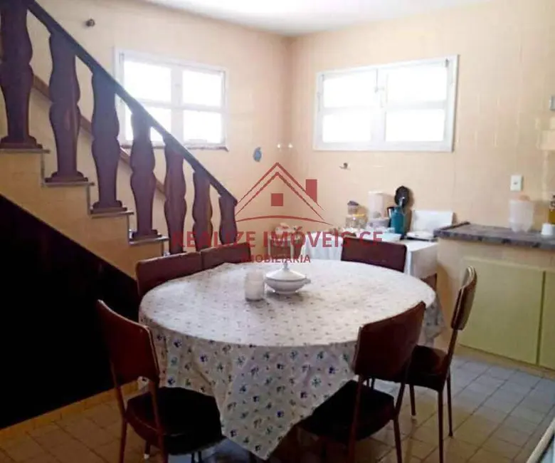 Foto 6 de Casa com 3 quartos para alugar em Arraial Do Cabo - RJ