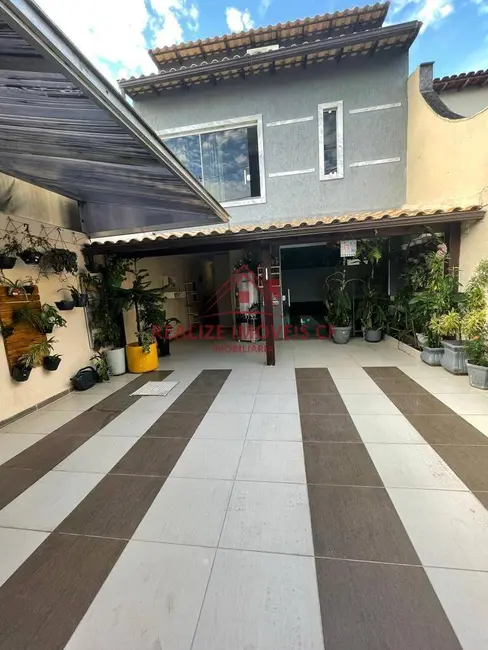 Foto 3 de Casa com 5 quartos à venda, 299m2 em Portinho, Cabo Frio - RJ