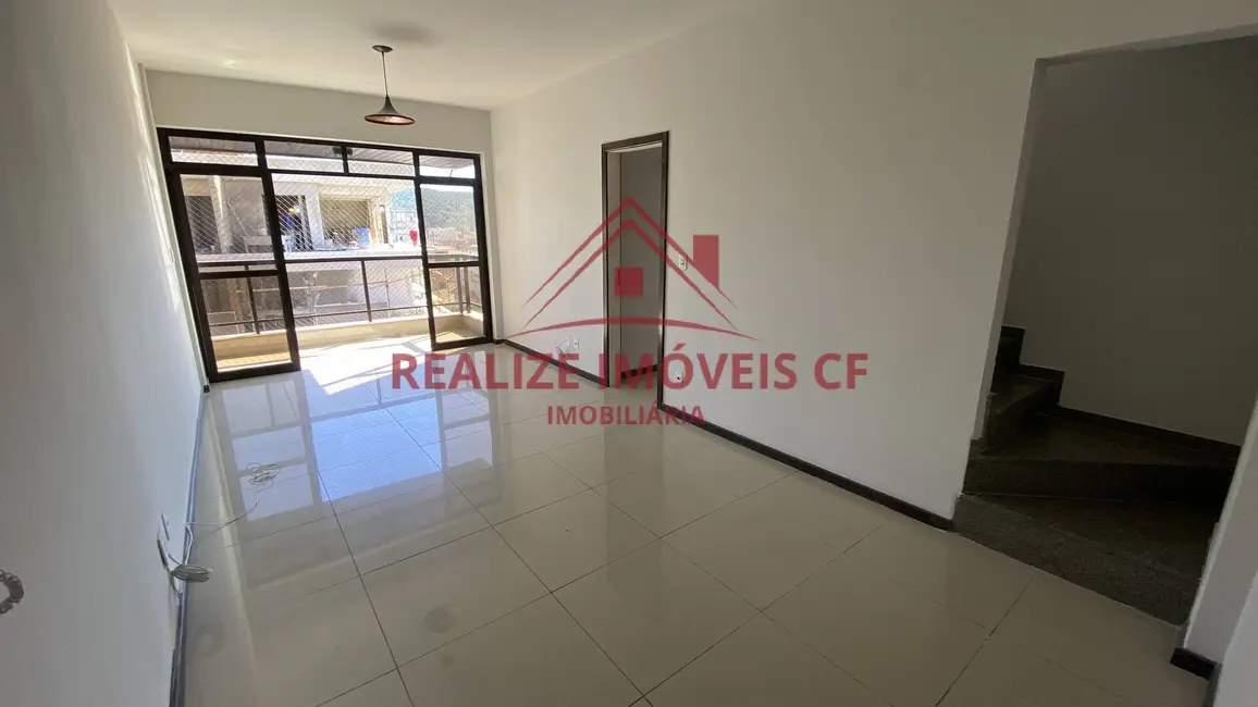 Cobertura com 3 quartos para alugar em Centro, Cabo Frio - RJ - imagem 3 Foto 3 de Cobertura com 3 quartos para alugar em Centro, Cabo Frio - RJ