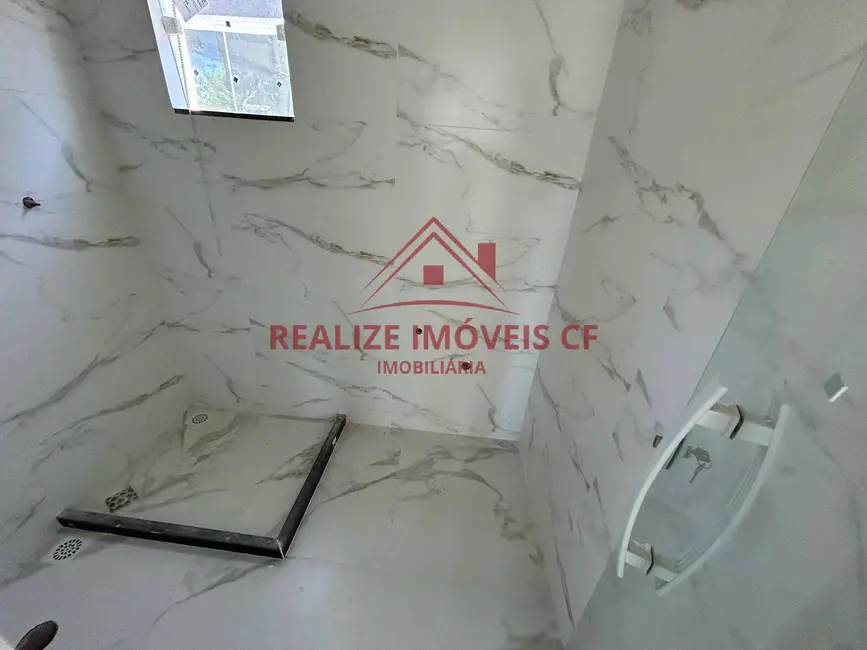 Foto 5 de Casa com 4 quartos à venda, 140m2 em Parque Balneário São Francisco, Cabo Frio - RJ