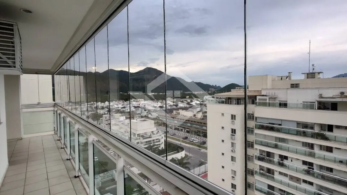 Apartamento com 3 quartos à venda e para alugar, 133m2 em Recreio dos Bandeirantes, Rio De Janeiro - RJ - imagem 4 Foto 4 de Apartamento com 3 quartos à venda e para alugar, 133m2 em Recreio dos Bandeirantes, Rio De Janeiro - RJ
