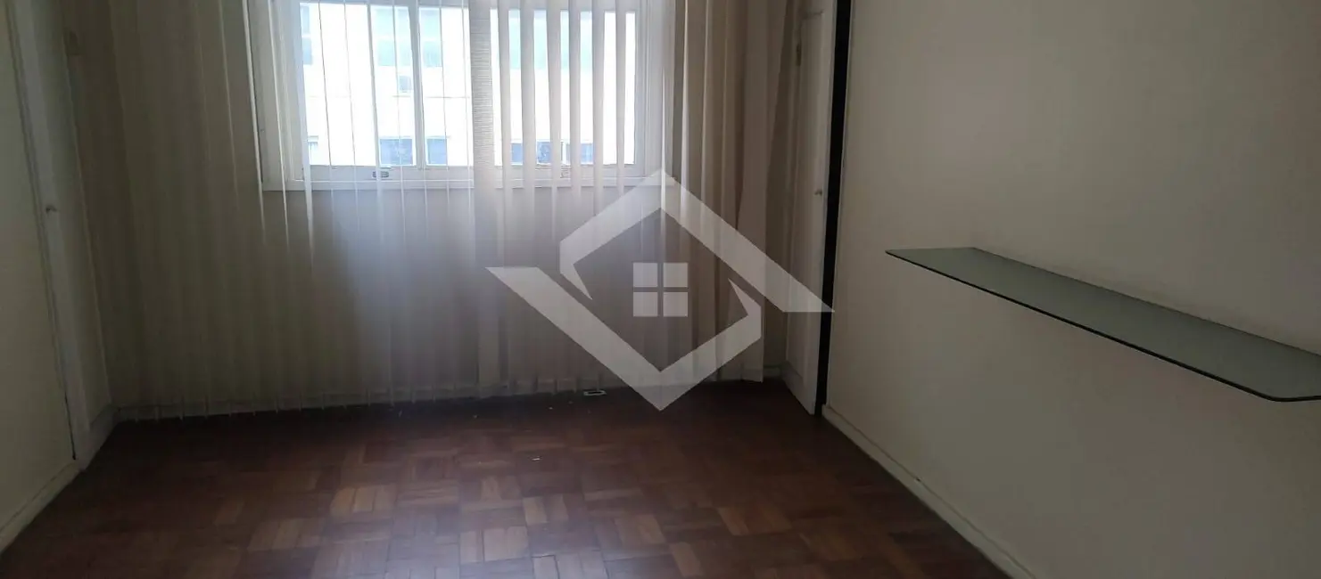 Foto 4 de Apartamento com 2 quartos à venda, 100m2 em Copacabana, Rio De Janeiro - RJ