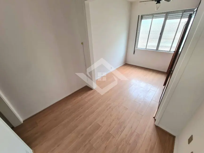 Foto 2 de Apartamento com 1 quarto à venda, 33m2 em Copacabana, Rio De Janeiro - RJ