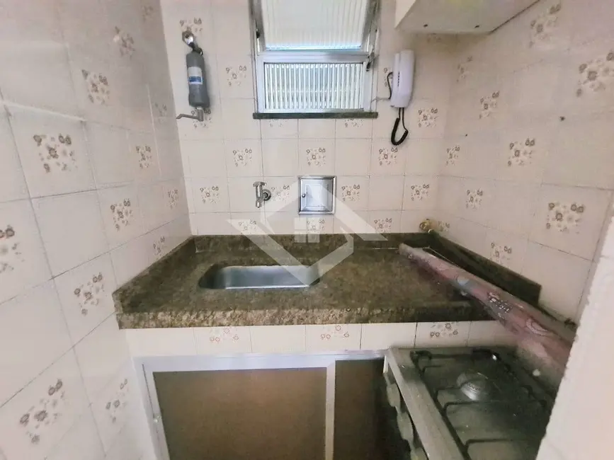 Foto 5 de Apartamento com 1 quarto à venda, 33m2 em Copacabana, Rio De Janeiro - RJ