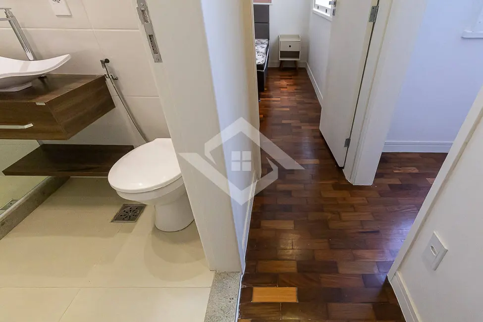 Foto 4 de Apartamento com 2 quartos à venda, 80m2 em Copacabana, Rio De Janeiro - RJ