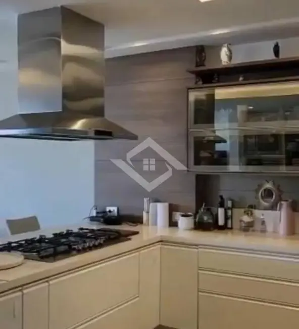 Apartamento com 3 quartos à venda, 270m2 em Copacabana, Rio De Janeiro - RJ - imagem 9 Foto 9 de Apartamento com 3 quartos à venda, 270m2 em Copacabana, Rio De Janeiro - RJ