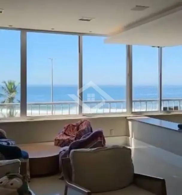 Foto 2 de Apartamento com 3 quartos à venda, 270m2 em Copacabana, Rio De Janeiro - RJ