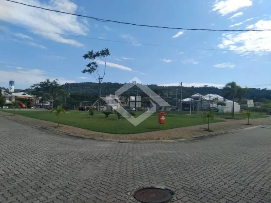 Foto 2 de Terreno / Lote à venda, 252m2 em Guaratiba, Rio De Janeiro - RJ